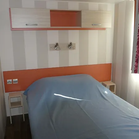 Le Rancho Parque de Campismo 3*